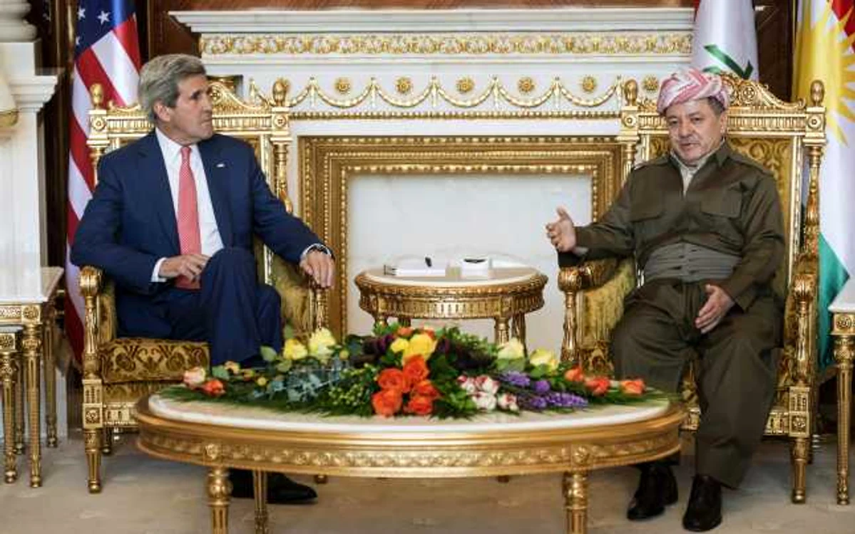 John Kerry şi preşedintele kurd, Massoud Barzani FOTO Reuters