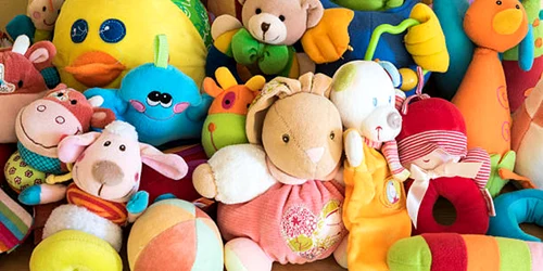 jucarii plus istock jpg