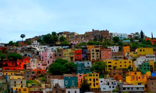 Splendoare urbană  Cele mai colorate oraşe din lume jpeg