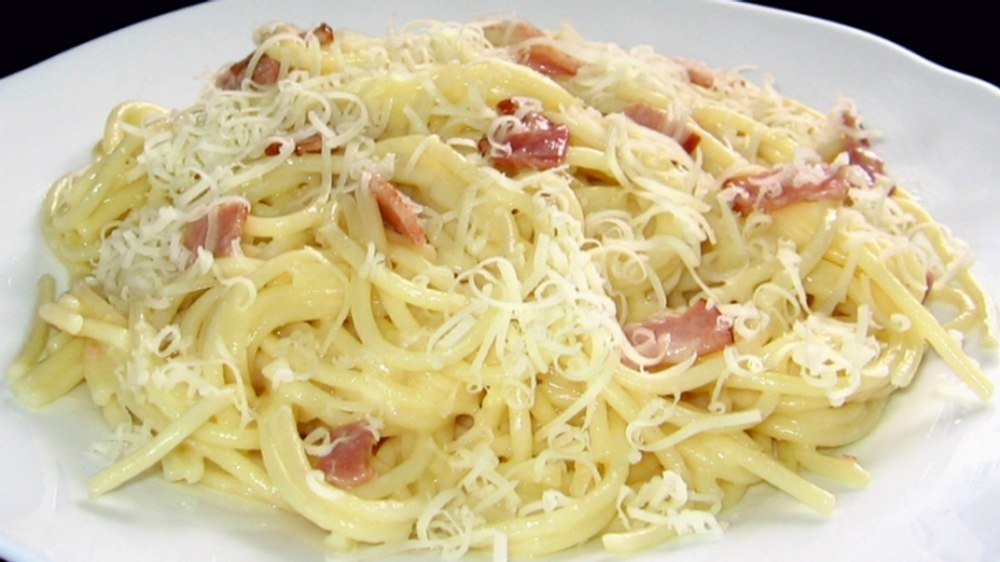 Un istoric italian specializat în artă culinară a stârnit o controversă legată de pastele carbonara
