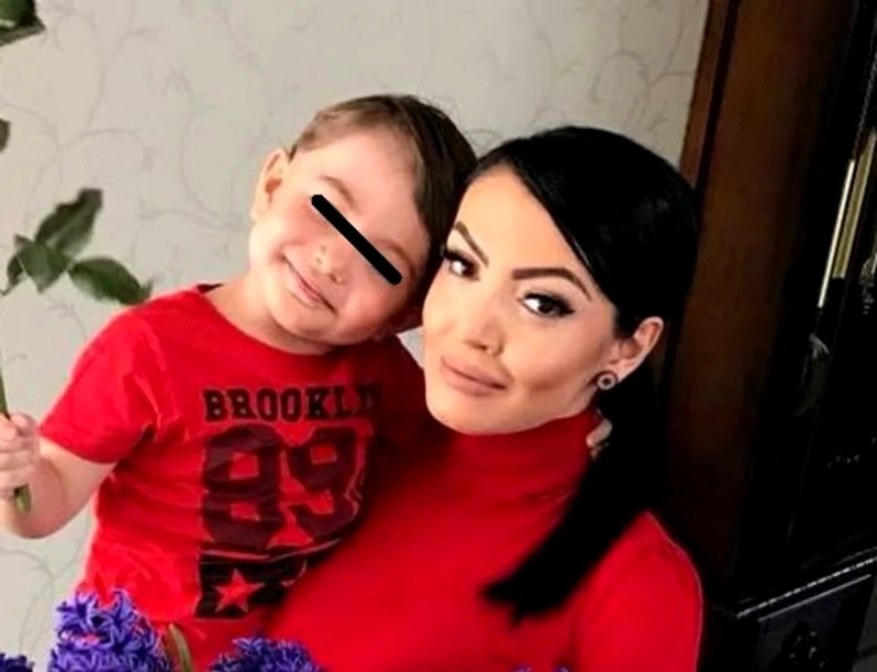 Andreea Mantea și fiul ei se vor muta pentru șase luni în Turcia