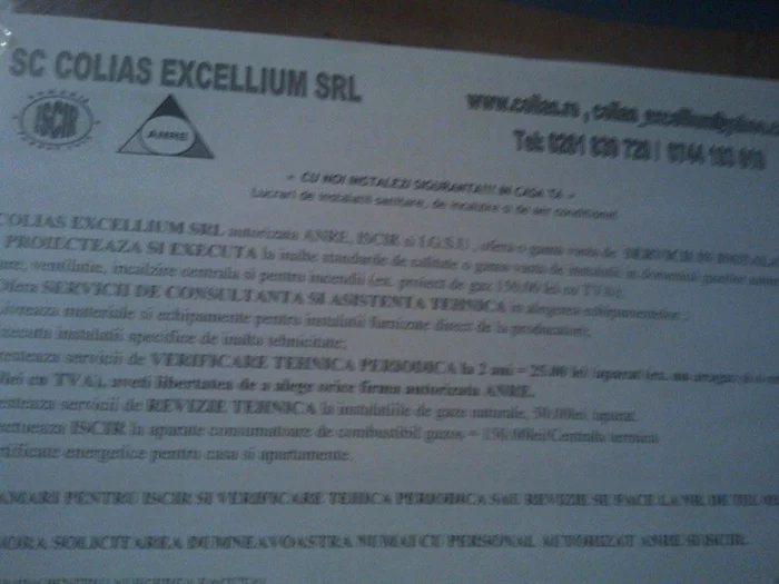 Afişul care a apărut în scările de bloc între timp ce locatarii se interesau după firme specializate