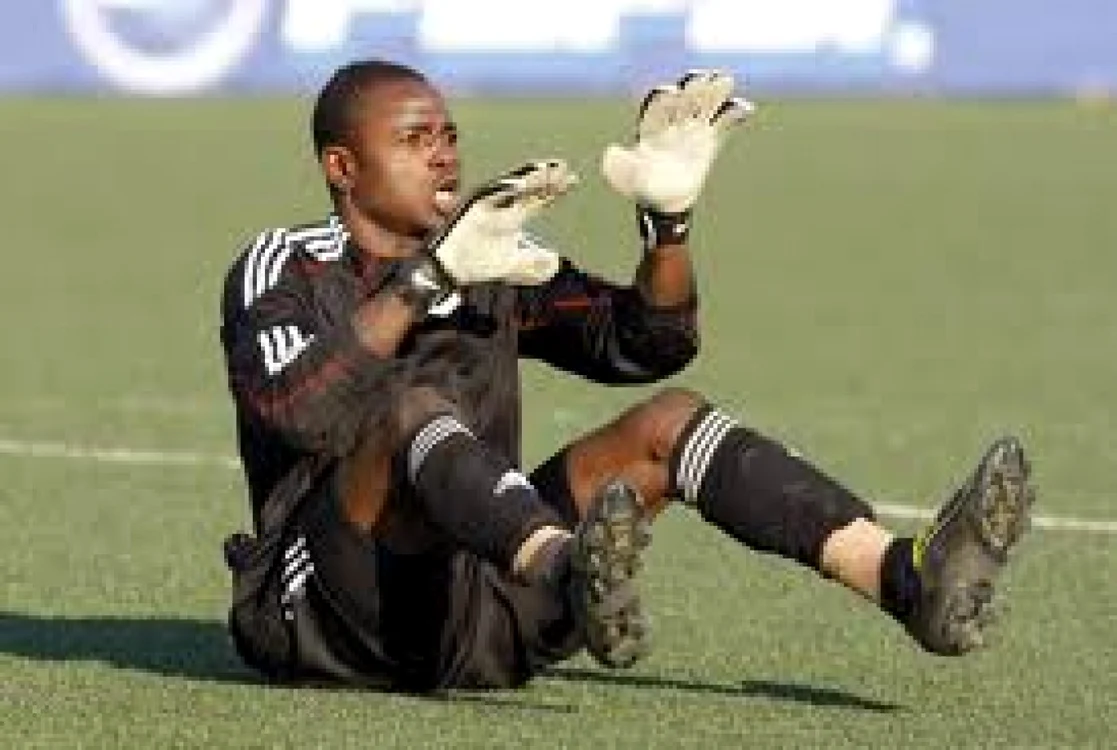 Muteba a făcut show pe teren FOTO soccernews.com