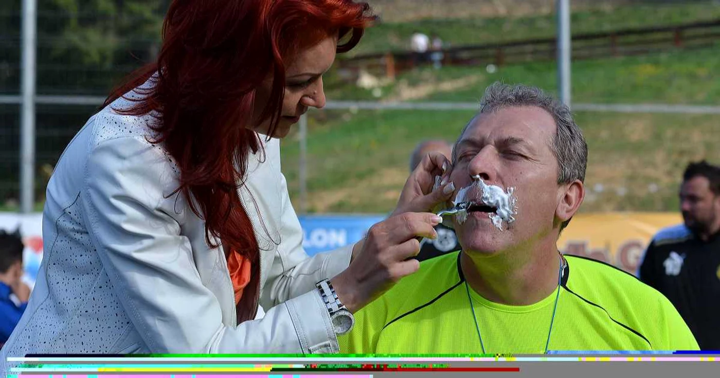 Duckadam a fost ras de soţia sa