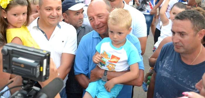 Traian Băsescu este dezamăgit de Mamaia. FOTO Adrian Boioglu