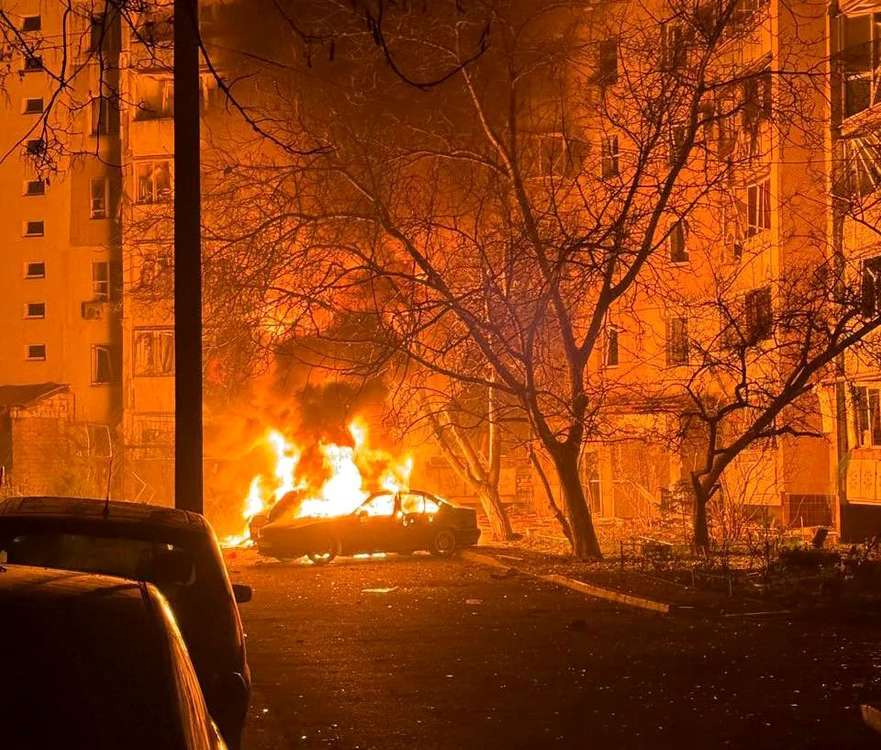 Incendii în Kiev după atacul rusesc/FOTO:X