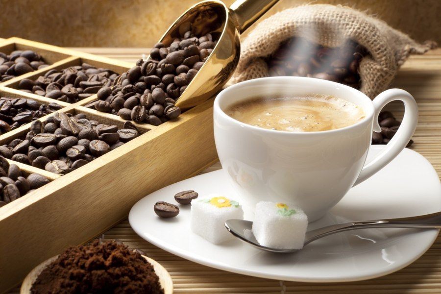 Ce poți păți dacă bei prea multă cafea. Semnele și riscurile intoxicației cu cofeină