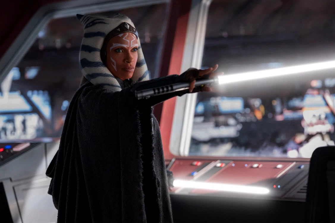 Rosario Dawson în „Star Wars: Ahsoka" FOTO Lucasfilm