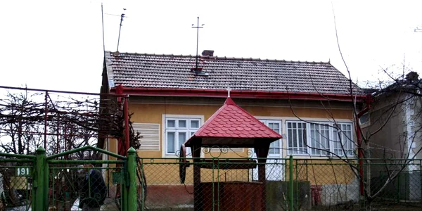 Casa din Burdujeni a socrilor lui Băsescu 