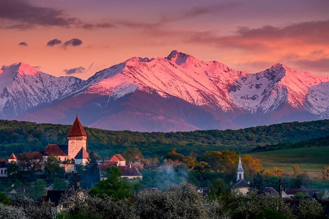 Biserica din Hosman Foto Claudiu Nelega jpg