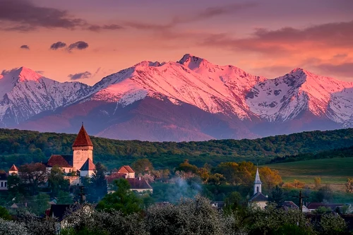 Biserica din Hosman  Foto Claudiu Nelega jpg