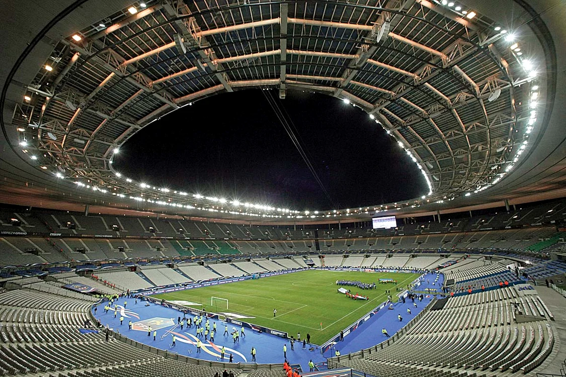 Pe această arenă va juca naţionala României meciul de deschidere al Euro 2016