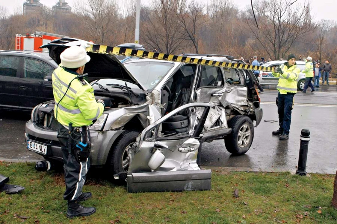 Şi-a rupt şapte coaste în accident