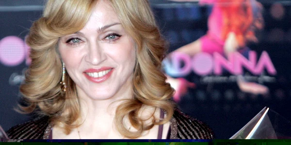 Madonna şi-a luat cinci sosii 