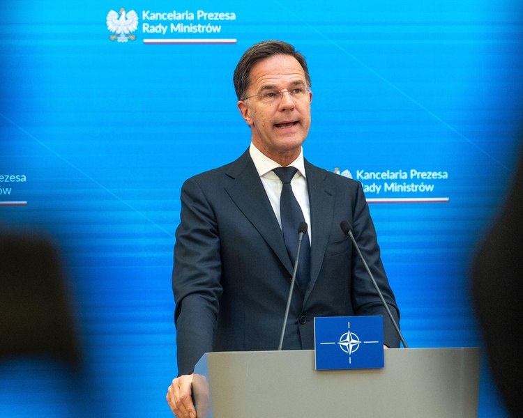 Avertismentul secretarului general al NATO pentru Europa și SUA: „Nu este momentul să fiți pe cont propriu”