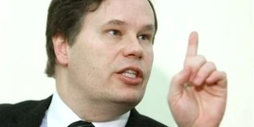 Care sunt consecinţele amânării celei de-a treia tranşe de la FMI