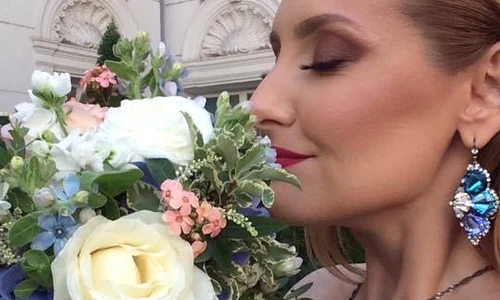 1 alina sorescu nasa eleganta ravisanta rochie spaniola 3 jpg jpeg