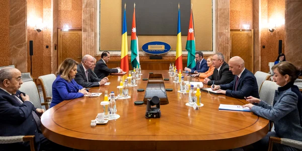 Nicolae Ciucă, întrevedere cu președintele Senatului Iordaniei FOTO: GOV