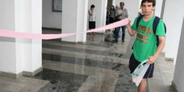 Craiova: A cerut Finanţelor să-i înregistreze un contract pe hârtie igienică