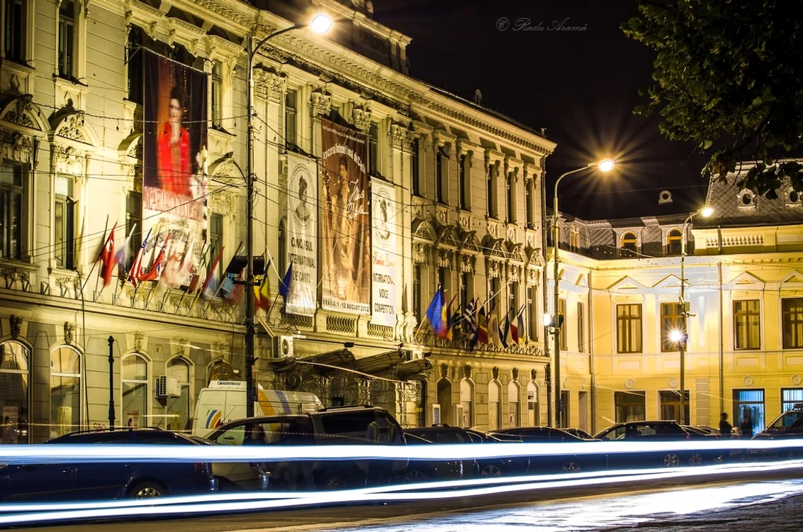 Teatrul „Maria Filotti" FOTO Radu Aramă