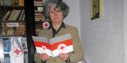 Florica Focşa îşi desfăşoară activitatea la Crucea Roşie din 1986
