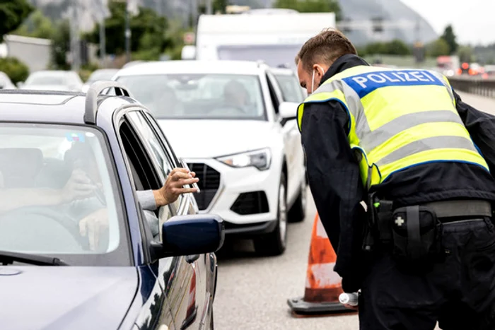 
    Numărul cazurilor crește în multe țări, dar cel al spitalizărilor și al deceselor rămâne scăzut  