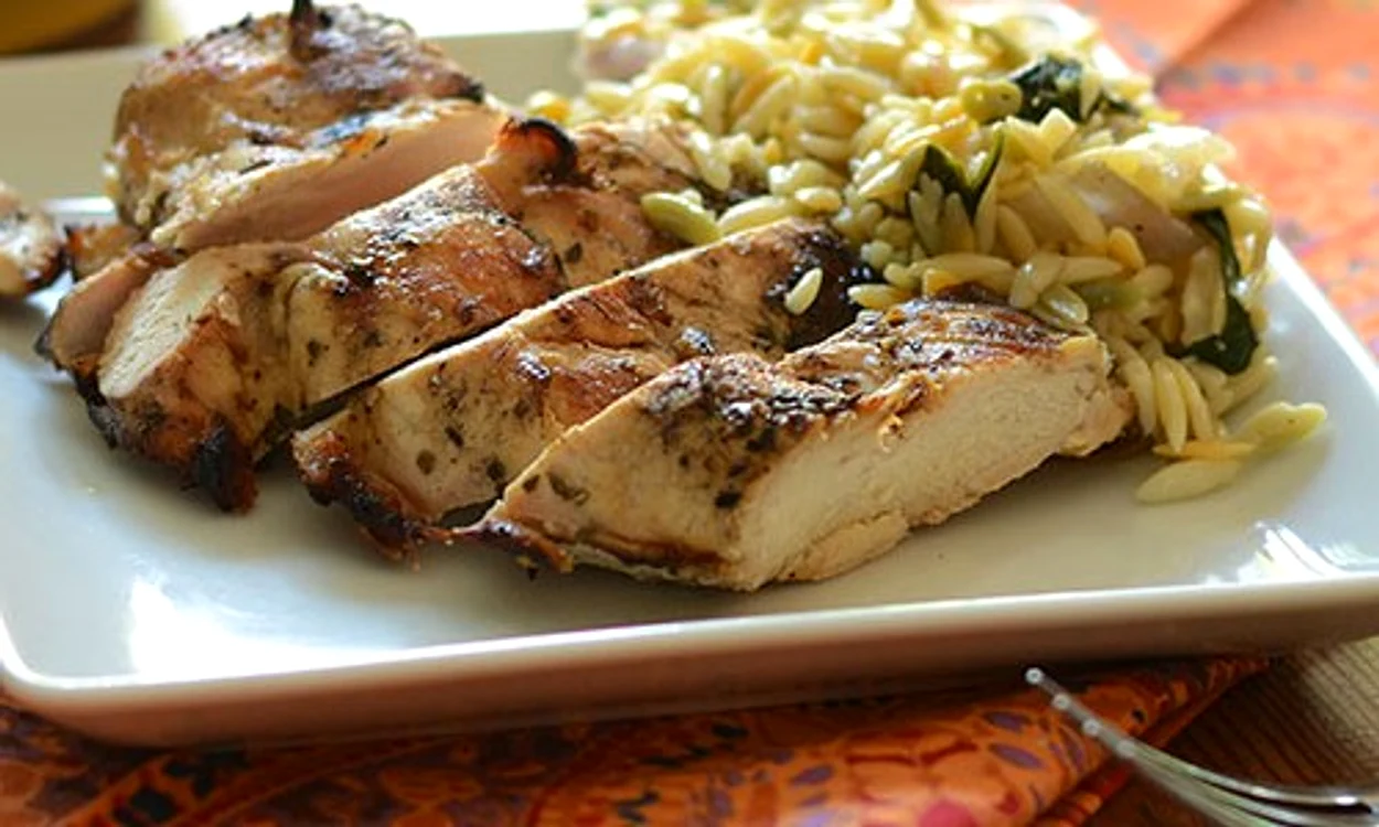 Greek Chix plated 500 rot 500x300 jpeg