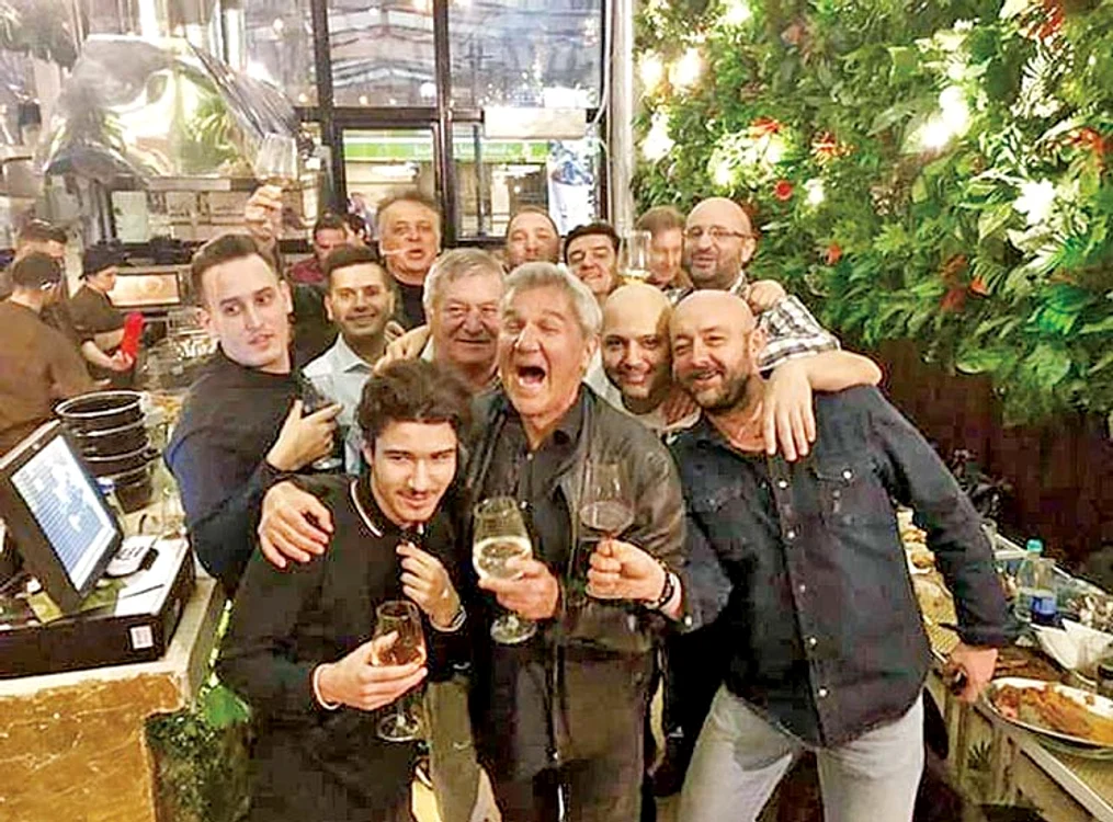 Serbat de prieteni
