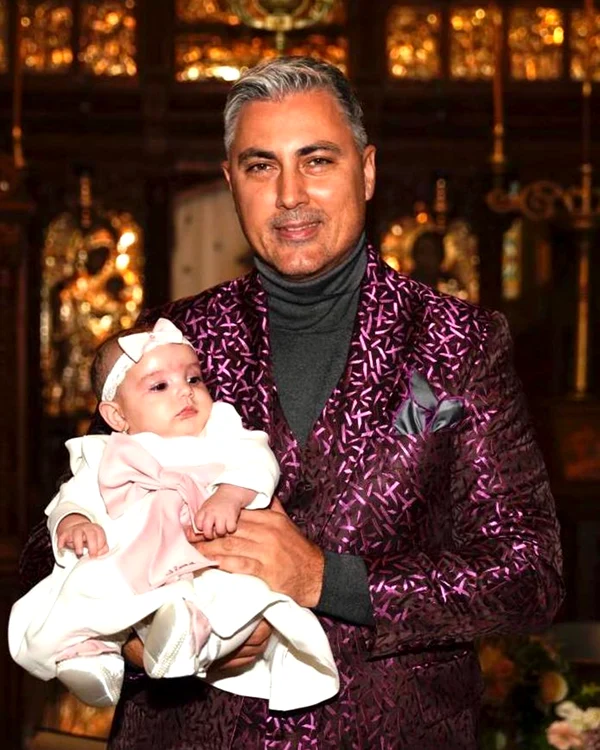 Alexandru Ciucu, naș de botez pentru Alma Instagram (1) jpg