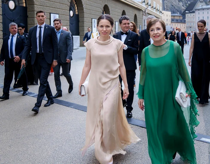 Prima Doamnă Mirabela Grădinaru în Austria Irina Schrotter Facebook (01) jpg