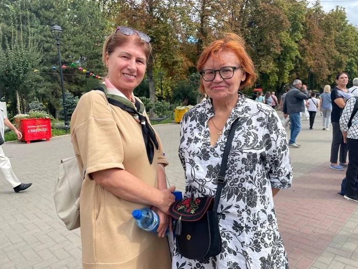 Nina Stoica și Ecaterina Melnic, două locuitoare ale Capitalei R. Moldova. FOTO: Adevărul