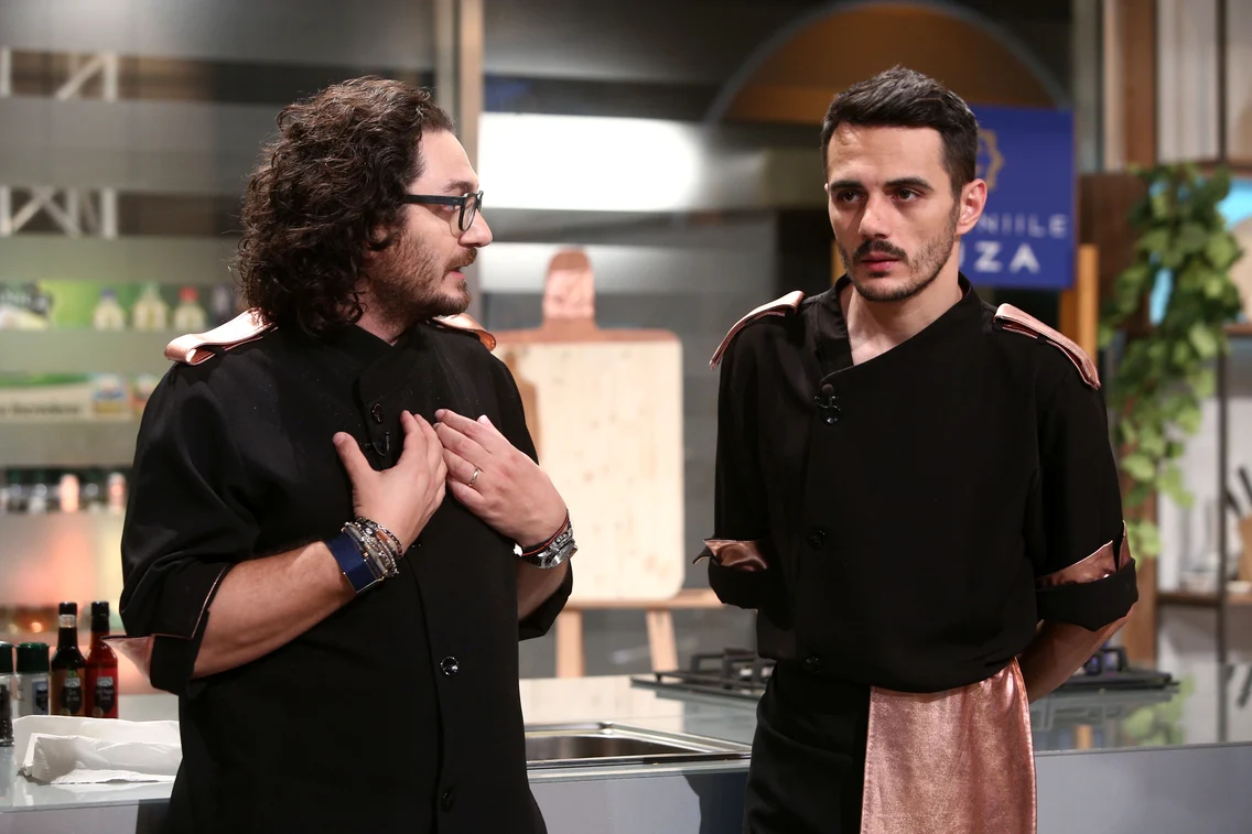 „Cuțitul de aur” din echipa lui Chef Dumitrescu a părăsit emisiunea. Foto: Antena 1