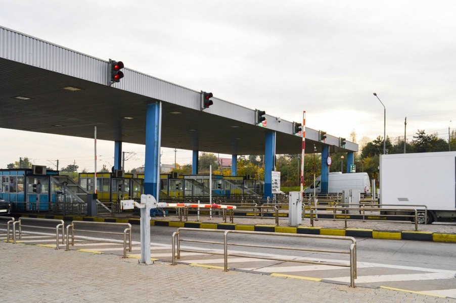 Reguli noi pentru șoferii români în 2026. Ce modificări aduse în legislaţia rutieră vor intra în vigoare