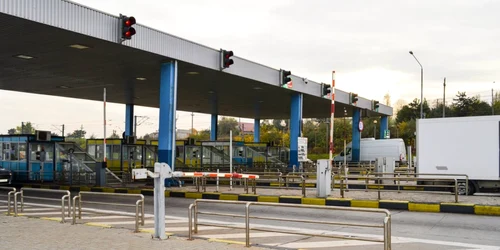 statie taxare fetesti foto cnair