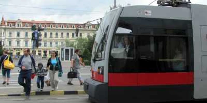Copiii se pot plimba gratuit cu tramvaiul de 1 Iunie