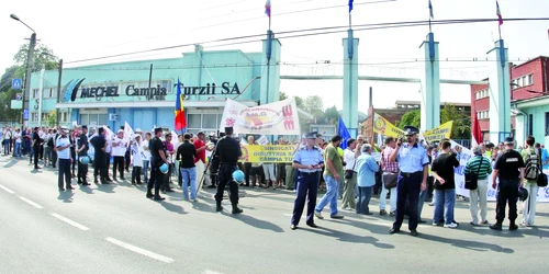 În rândurile angajaţilor din combinatele Mechel