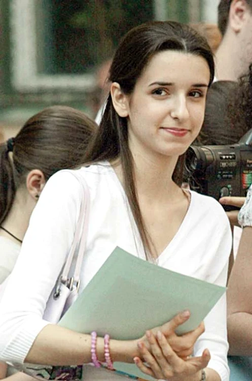 
    Alexandra Copos, fiica lui George Copos şcolită în SUA, se ocupă de afacerile familie cât tatăl său este la închisoareFoto: Arhiva personală  