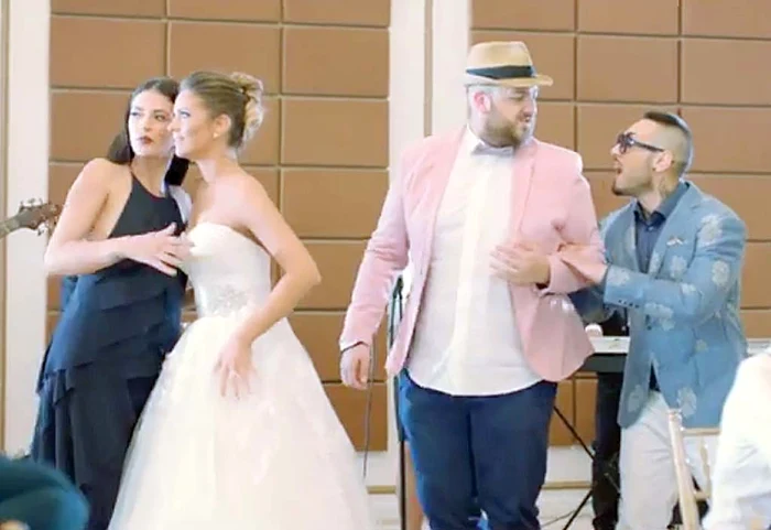 Alex Velea şi Antonia s-au distrat de minune cu ”finul” lor, Boier Bibescu, la filmări