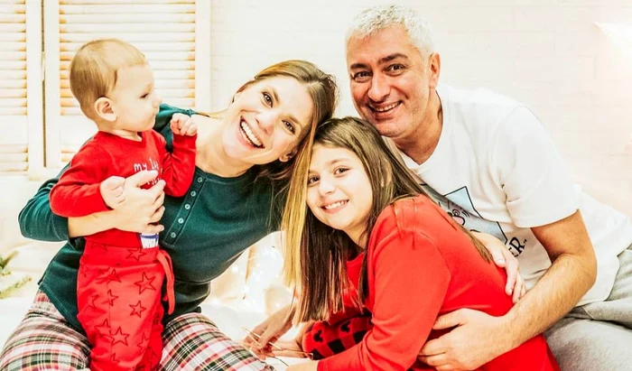 Tily Niculae și Dragoș Popescu alături de copiii lor - Foto: social media 