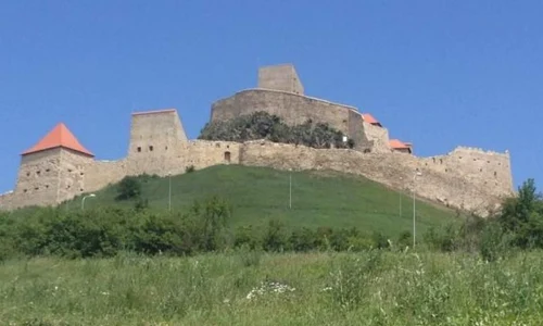 Cetatea Rupea, pe urmele Râşnovului  Restaurea clădirii monument, un nou exemplu de succes în turismul românesc jpeg