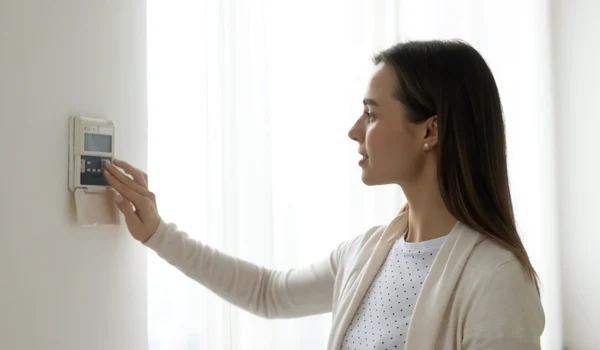 Termostat temperatura FOTO Shutterstock