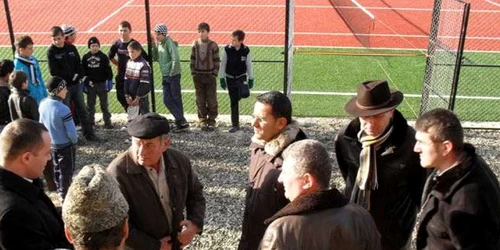 Terenul a fost inaugurat în prezenţa oficialităţilor de la CJ Arad
