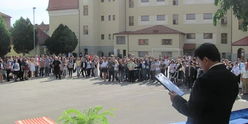 Cu media generală 9.48, elevii de gimnaziu de la "Eminescu" sunt cei mai buni din judeţ