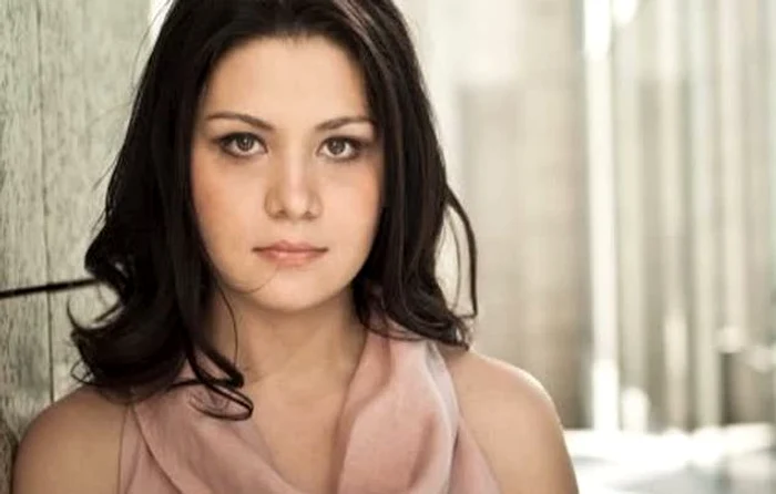 Andreea Lambru are omisiuni în declaraţiile de avere. FOTO Facebook Andreea Lambru
