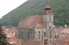 Recordurile Bisericii Negre din Braşov: cel mai vizitat lăcaş de cult, cel mai mare din Europa de Est şi cel mai fotografiat obiectiv turistic al României jpeg