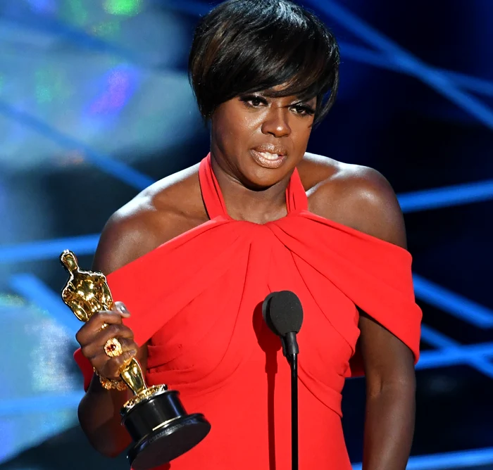 Viola Davis a câștigat Oscarul pentru cea mai bună actriță în rol secundar