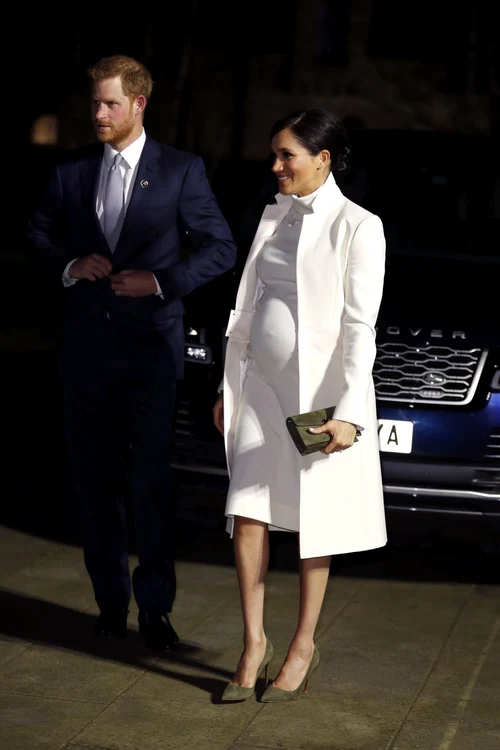 Meghan și Harry vor deveni părinți în aprilie