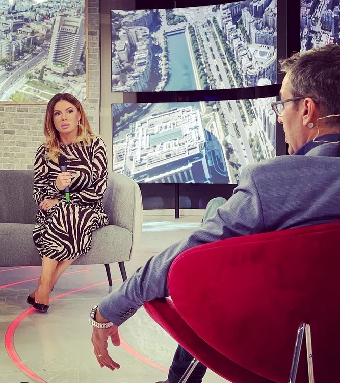 
    Ramona Lazuran, în emisiunea lui Cristi Brancu  