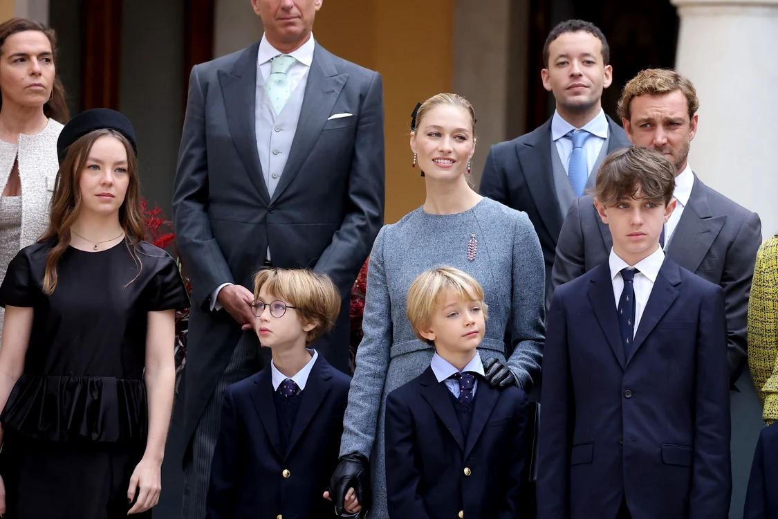 Antoine de Massy în spatele lui Pierre Casiraghi,  profimedia 1053345842 jpg