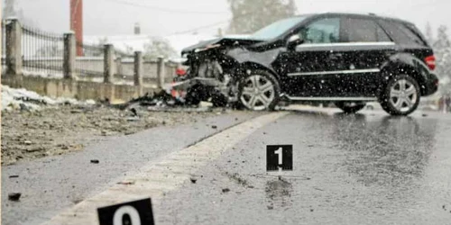  Şerban Huidu, aflat la volanul unui SUV, a provocat un accident cu trei victime   
